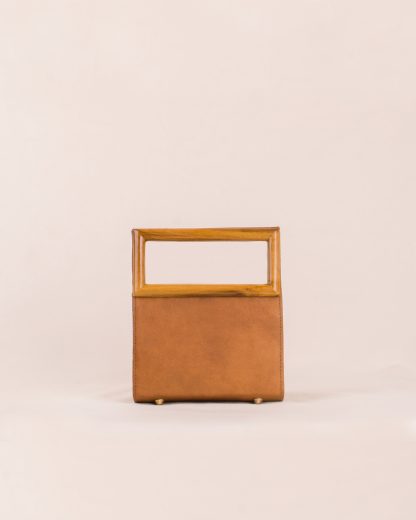 Arin Crossbody Caramel with Teak Handle back