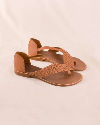 Lea Flat Sandals Caramel pair