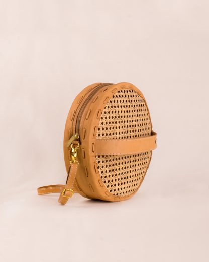 Nomi Shoulder Bag Tan side