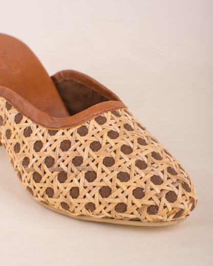 Dela Heels Rattan Detail