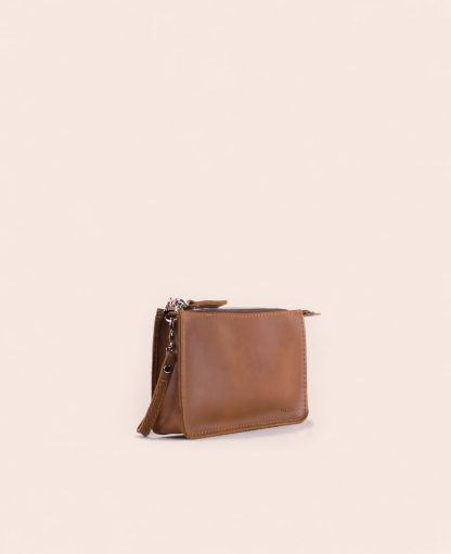 WildIndo Christine pouch Brown Full PullUp Leather Angle