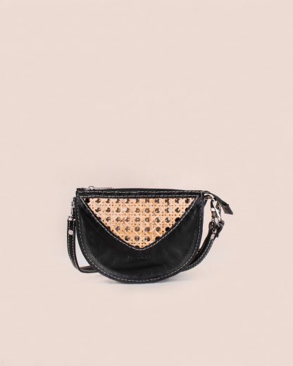Wildindo lilly pouch leather black front
