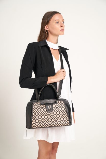 Rhonda handbag handwoven belts of leather model as shoulder bag